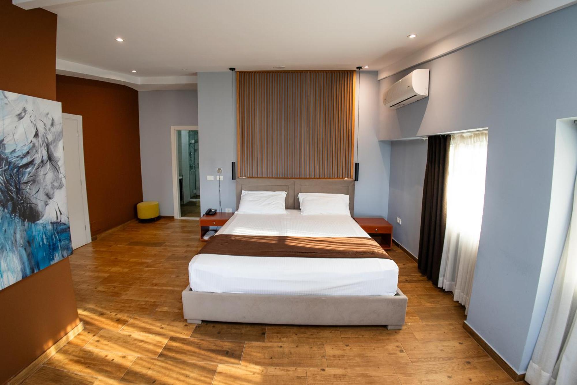 Olivar Hotel Tirana Selitë e Vogël Exteriér fotografie