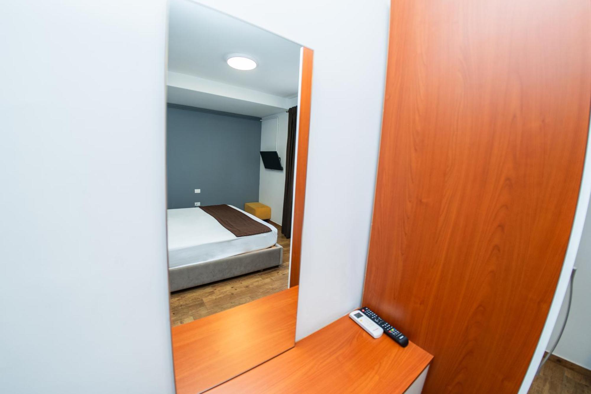 Olivar Hotel Tirana Selitë e Vogël Exteriér fotografie