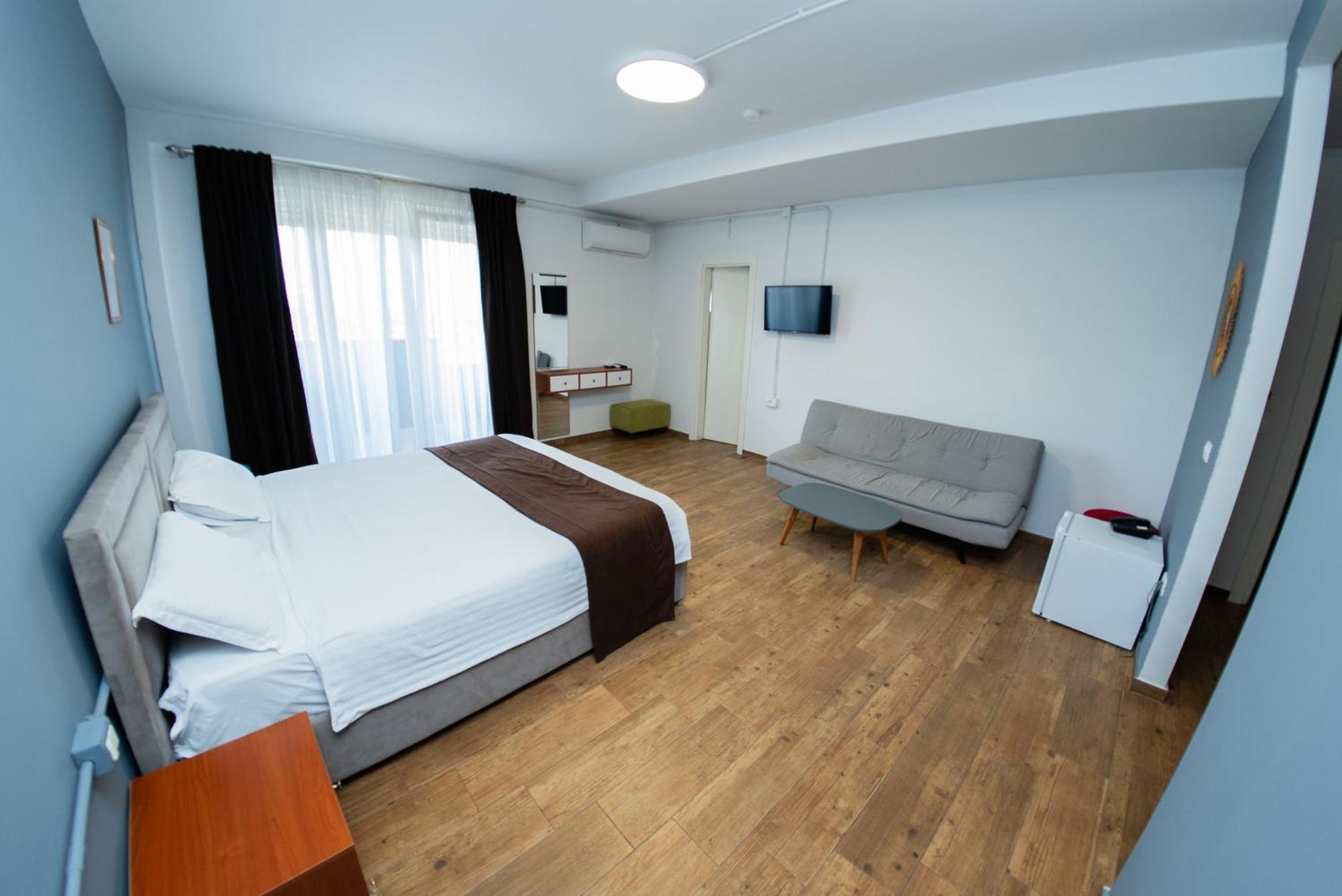 Olivar Hotel Tirana Selitë e Vogël Exteriér fotografie