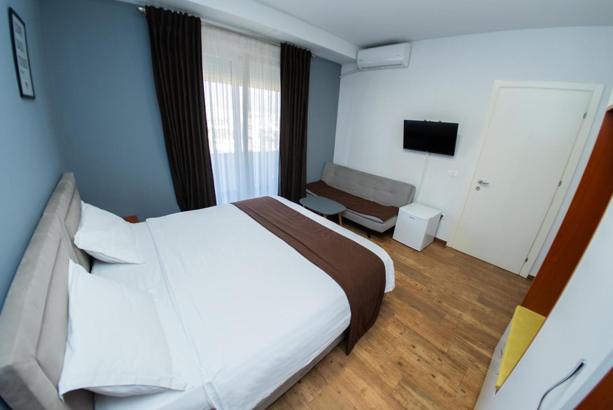 Olivar Hotel Tirana Selitë e Vogël Exteriér fotografie
