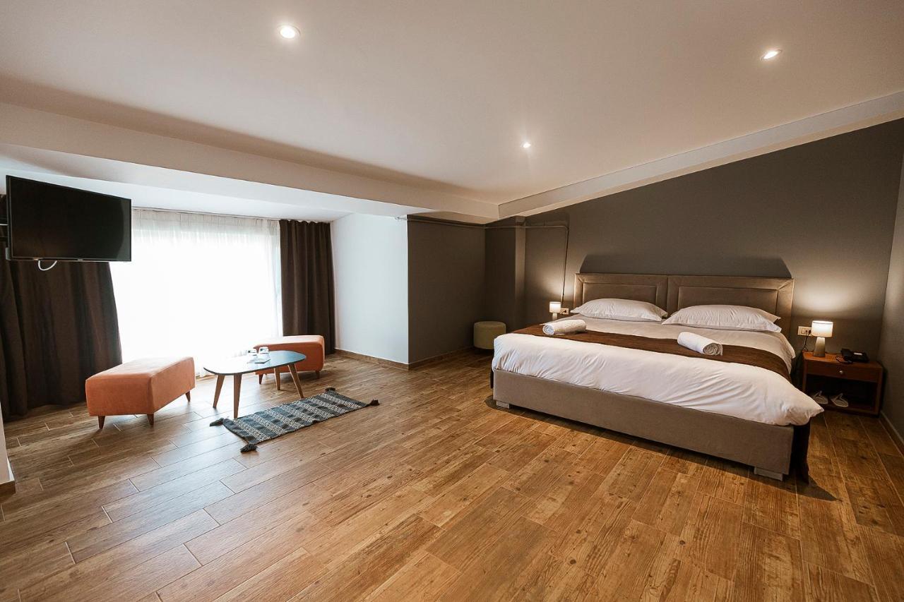 Olivar Hotel Tirana Selitë e Vogël Exteriér fotografie