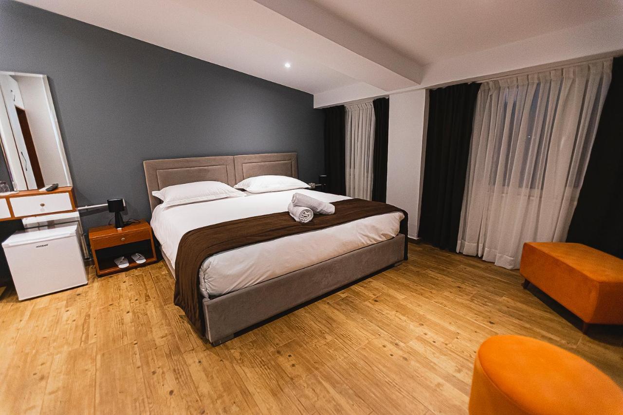 Olivar Hotel Tirana Selitë e Vogël Exteriér fotografie